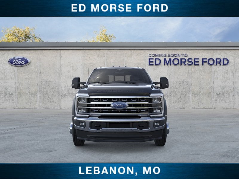 2026 Ford Super Duty F-550 DRW LARIAT