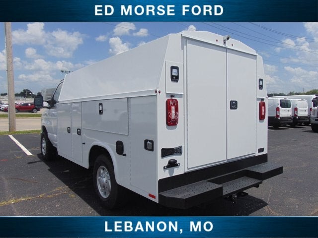 2026 Ford Econoline Cutaway E-350 SRW