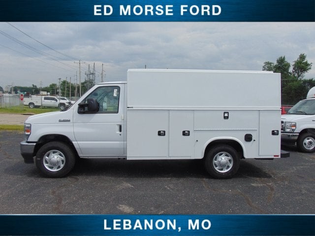 2026 Ford Econoline Cutaway E-350 SRW