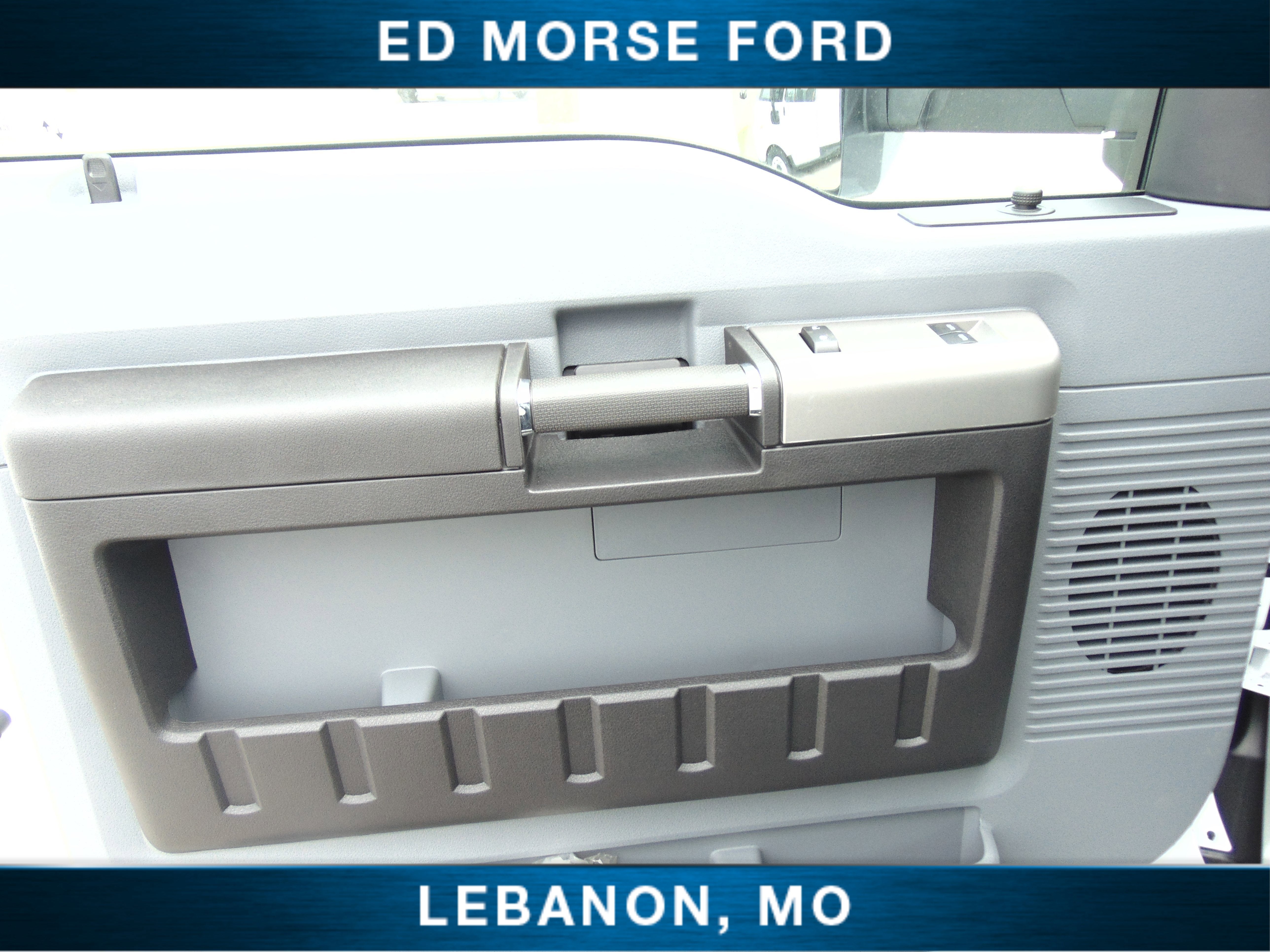 2027 Ford F-750SD Base