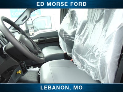 2027 Ford F-750SD Base