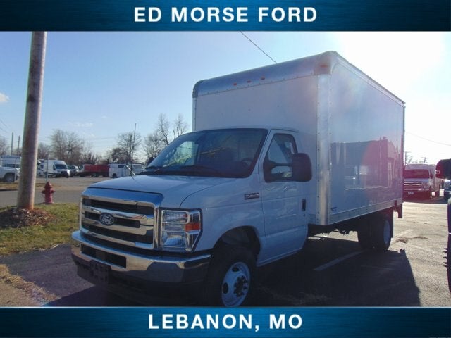 2026 Ford Econoline Cutaway E-450 DRW