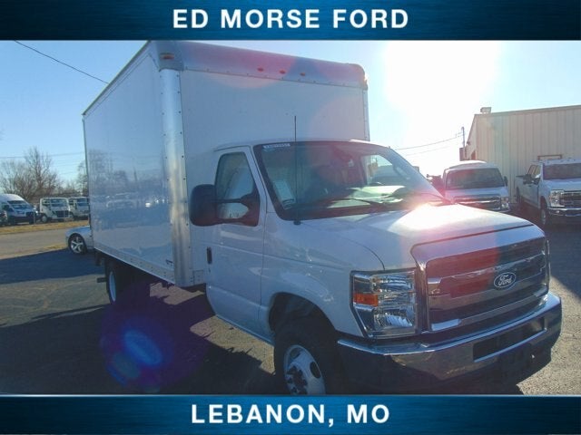 2026 Ford Econoline Cutaway E-450 DRW