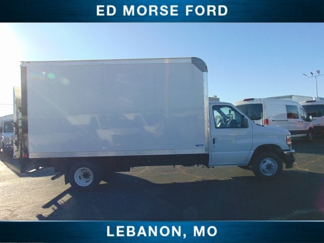 2026 Ford Econoline Cutaway E-450 DRW