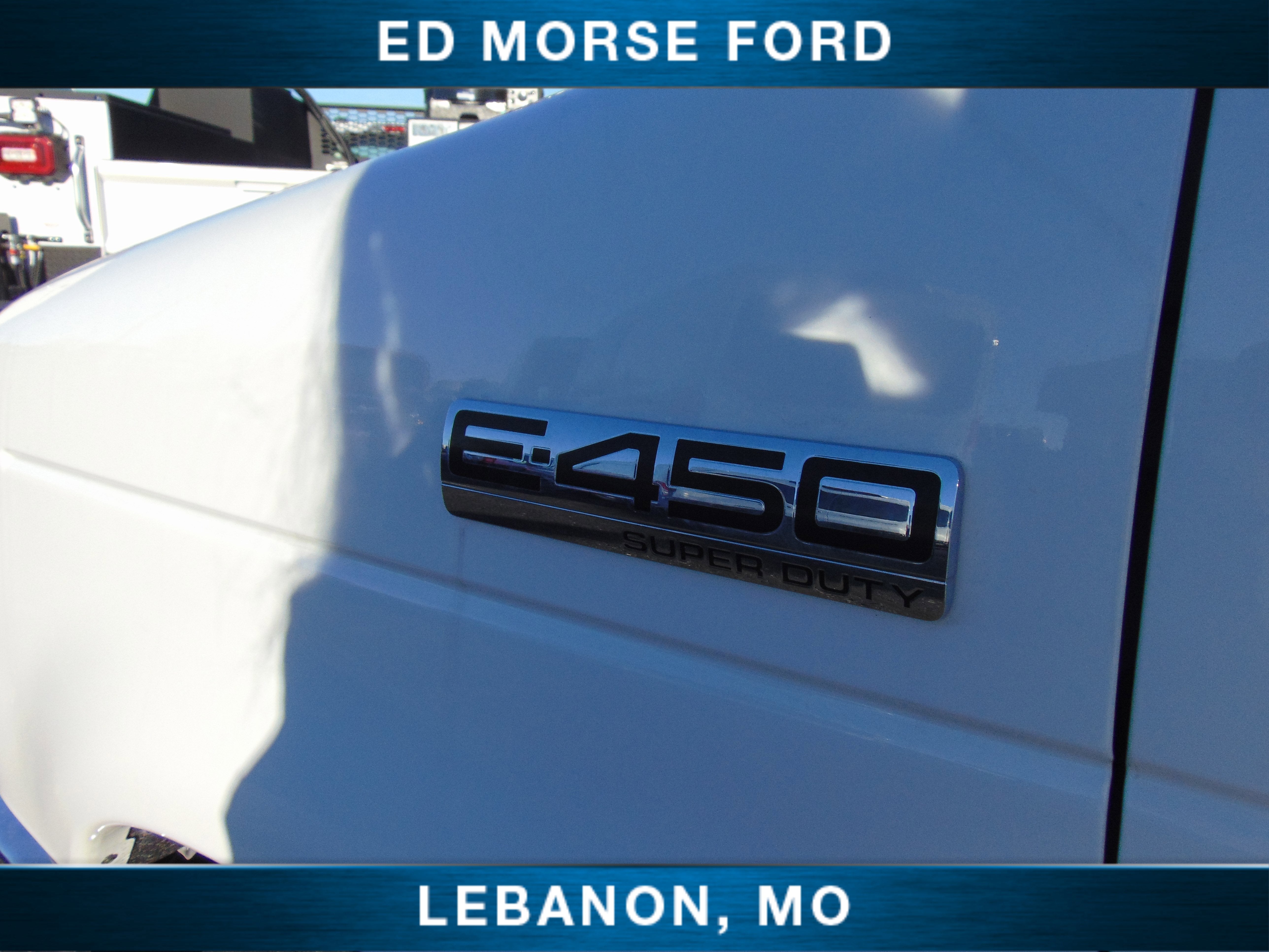 2026 Ford E-Series Cutaway Base