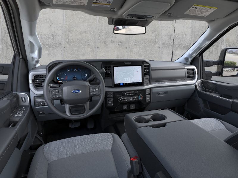 2026 Ford Super Duty F-350® XLT