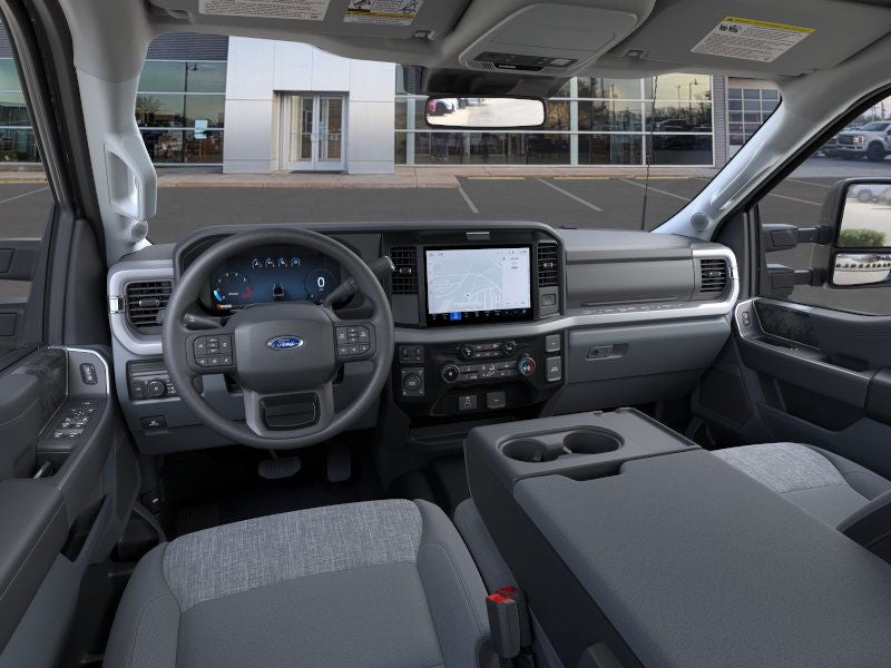 2026 Ford Super Duty F-350® XLT