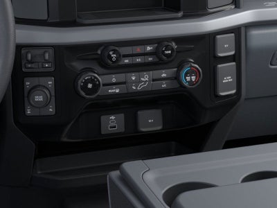 2026 Ford Super Duty F-350® XLT