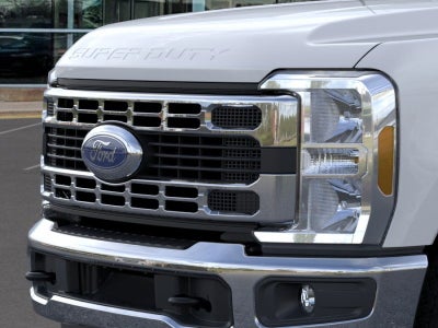 2026 Ford Super Duty F-350® XLT