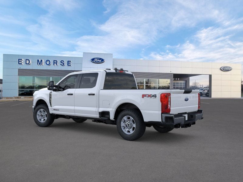 2026 Ford Super Duty F-350® XLT