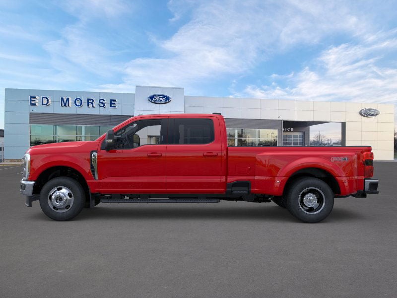 2026 Ford Super Duty F-350® XLT