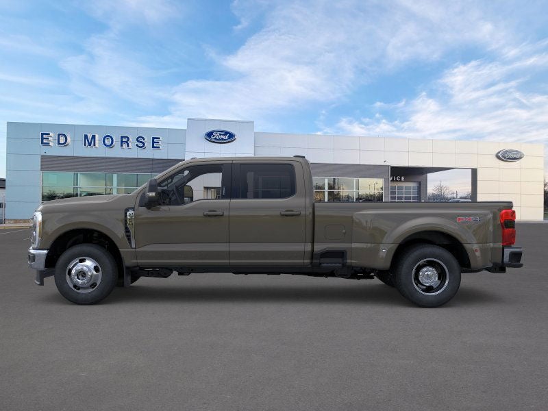 2026 Ford Super Duty F-350® XLT