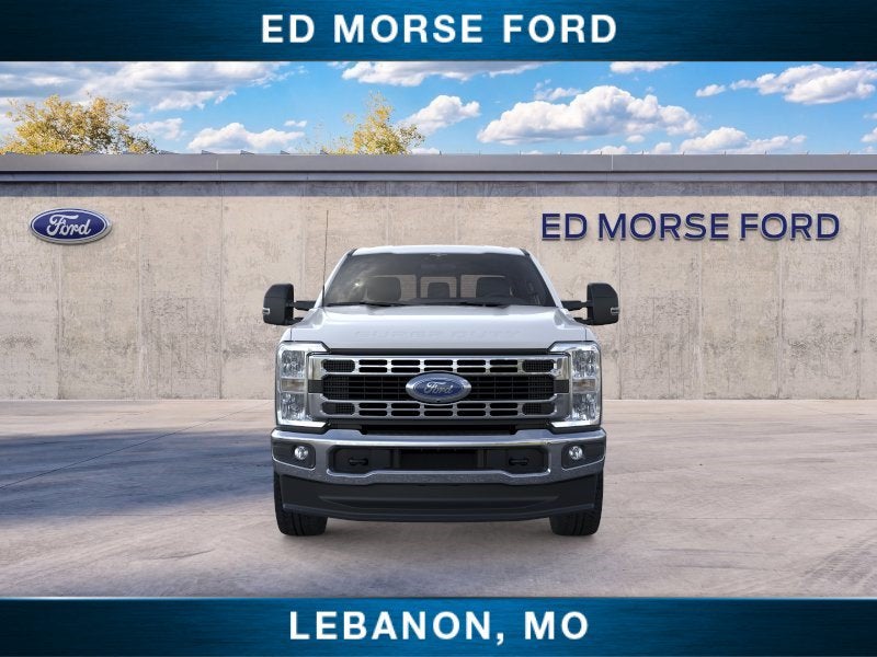 2026 Ford Super Duty F-350 SRW XLT