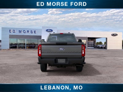 2027 Ford Super Duty F-350 SRW XL