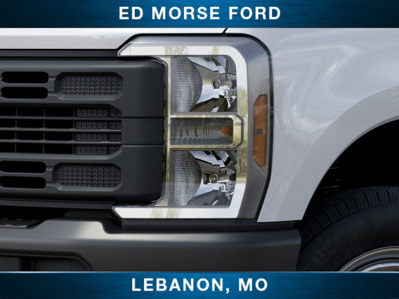 2027 Ford Super Duty F-350 SRW XL