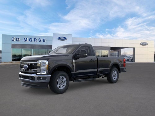 2026 Ford Super Duty F-350® XLT