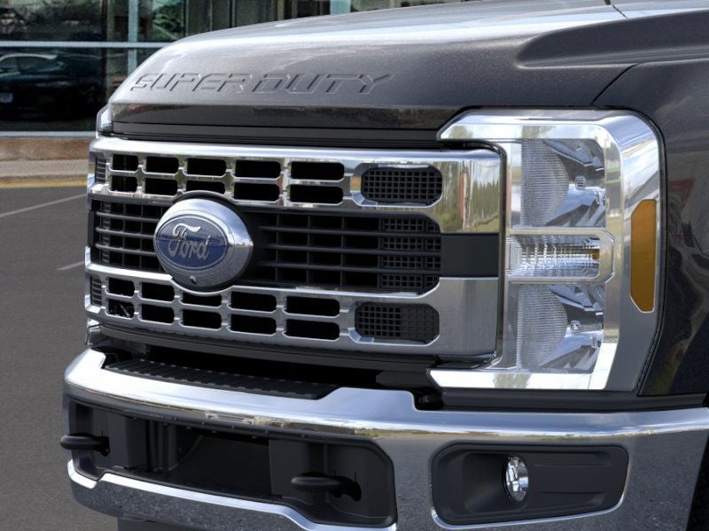 2026 Ford Super Duty F-350® XLT