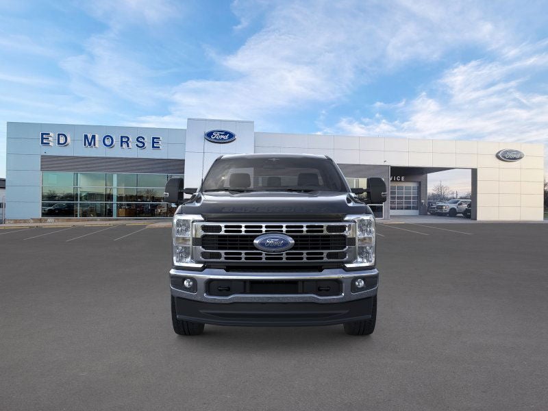 2026 Ford Super Duty F-350® XLT