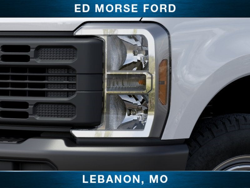 2027 Ford Super Duty F-350 SRW XL